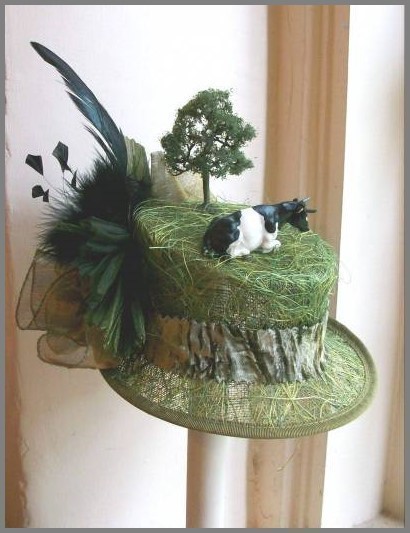 lying_cow_hat
